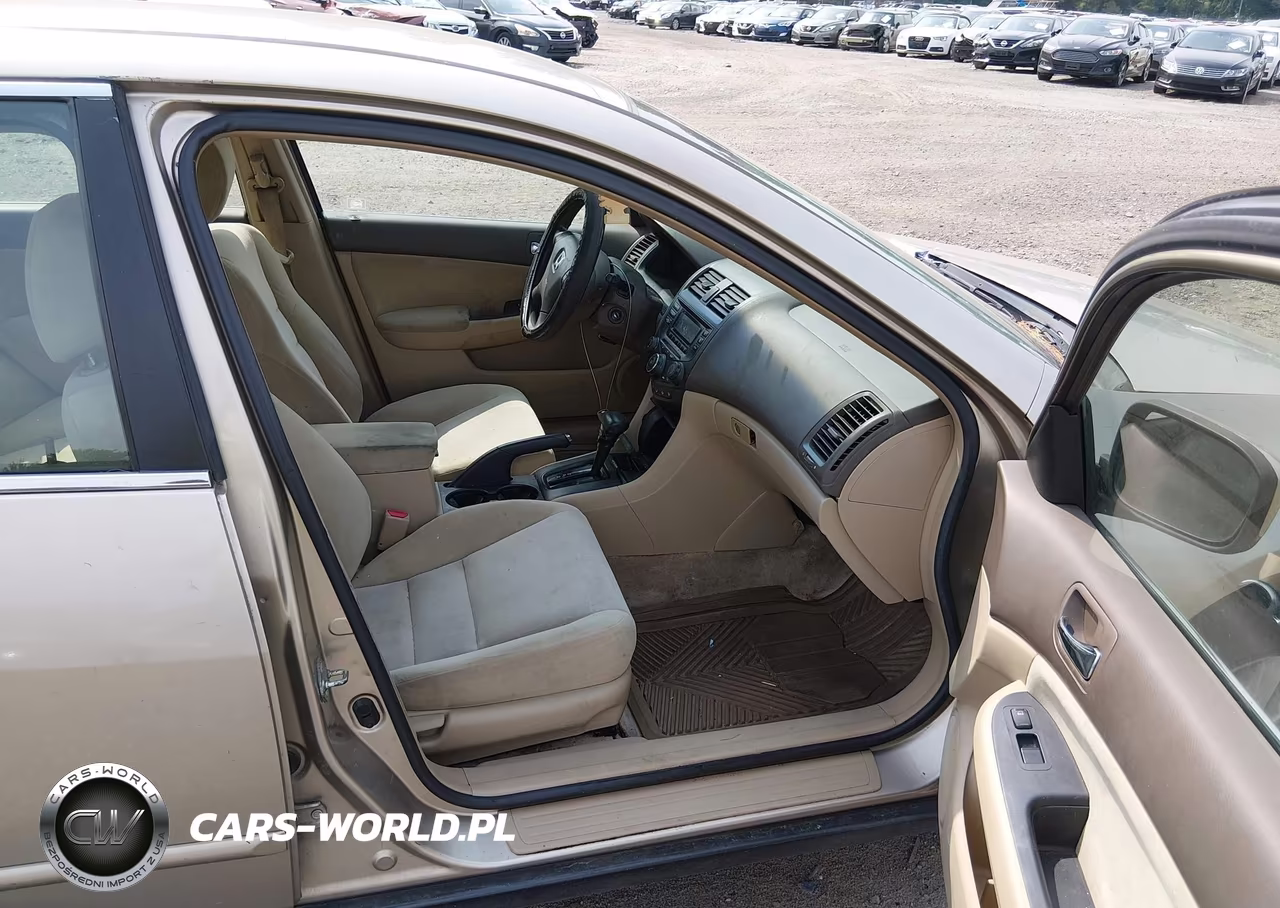 2003 Honda Accord 2.4 Lx VIN:3HGCM56333G711404 - 5