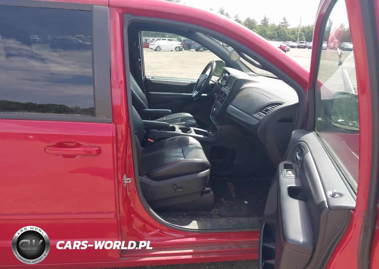 2013 Dodge Grand Caravan R-T VIN:2C4RDGEG7DR518161 - 5
