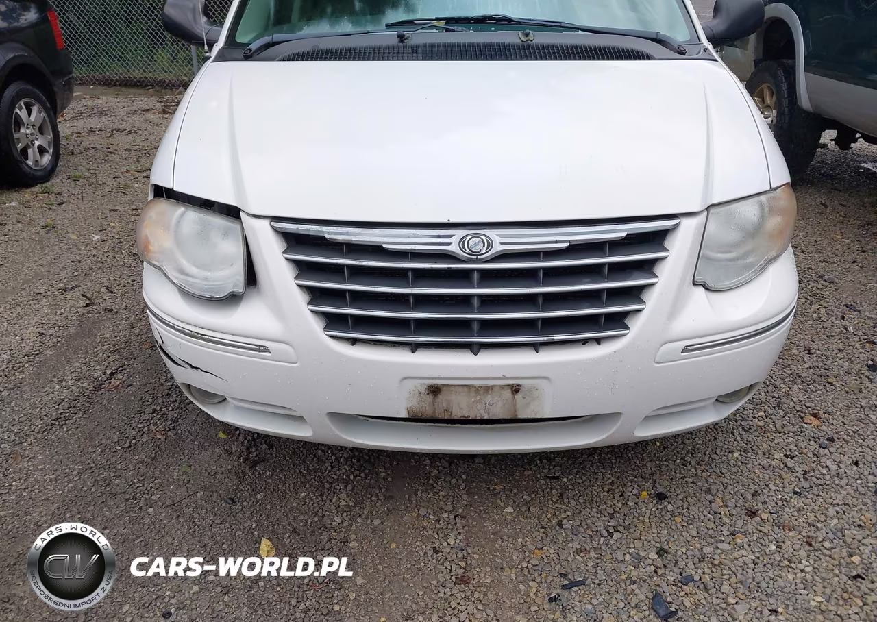 2005 Chrysler Town & Country Limited VIN:2C4GP64L55R218515 - 12