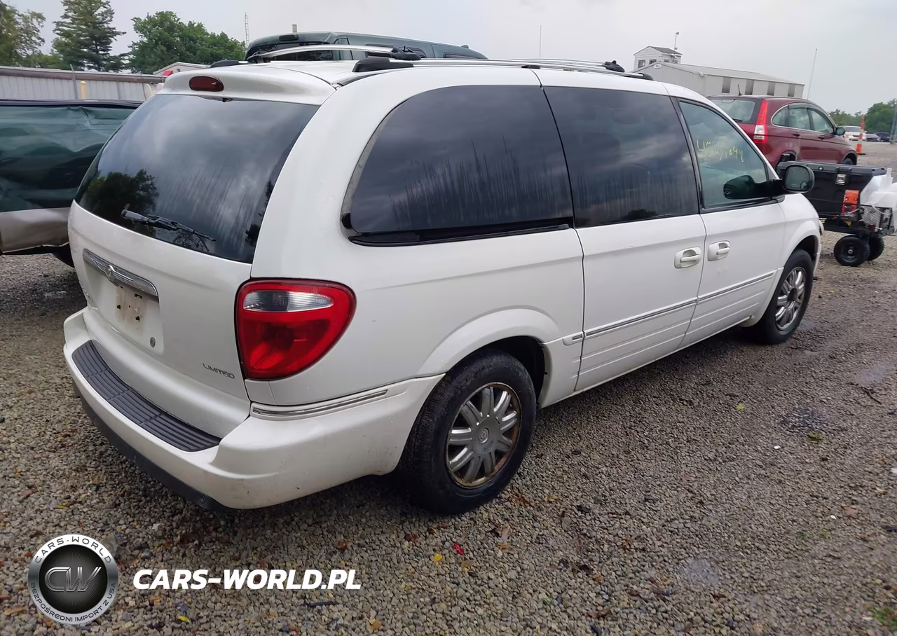 2005 Chrysler Town & Country Limited VIN:2C4GP64L55R218515 - 4