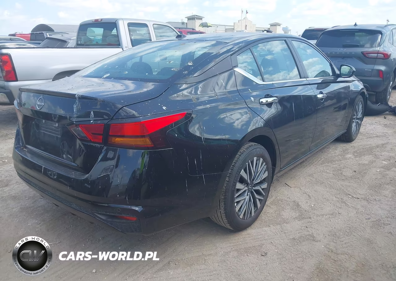 2025 Nissan Altima Sv Fwd VIN:1N4BL4DV2SN428659 - 4