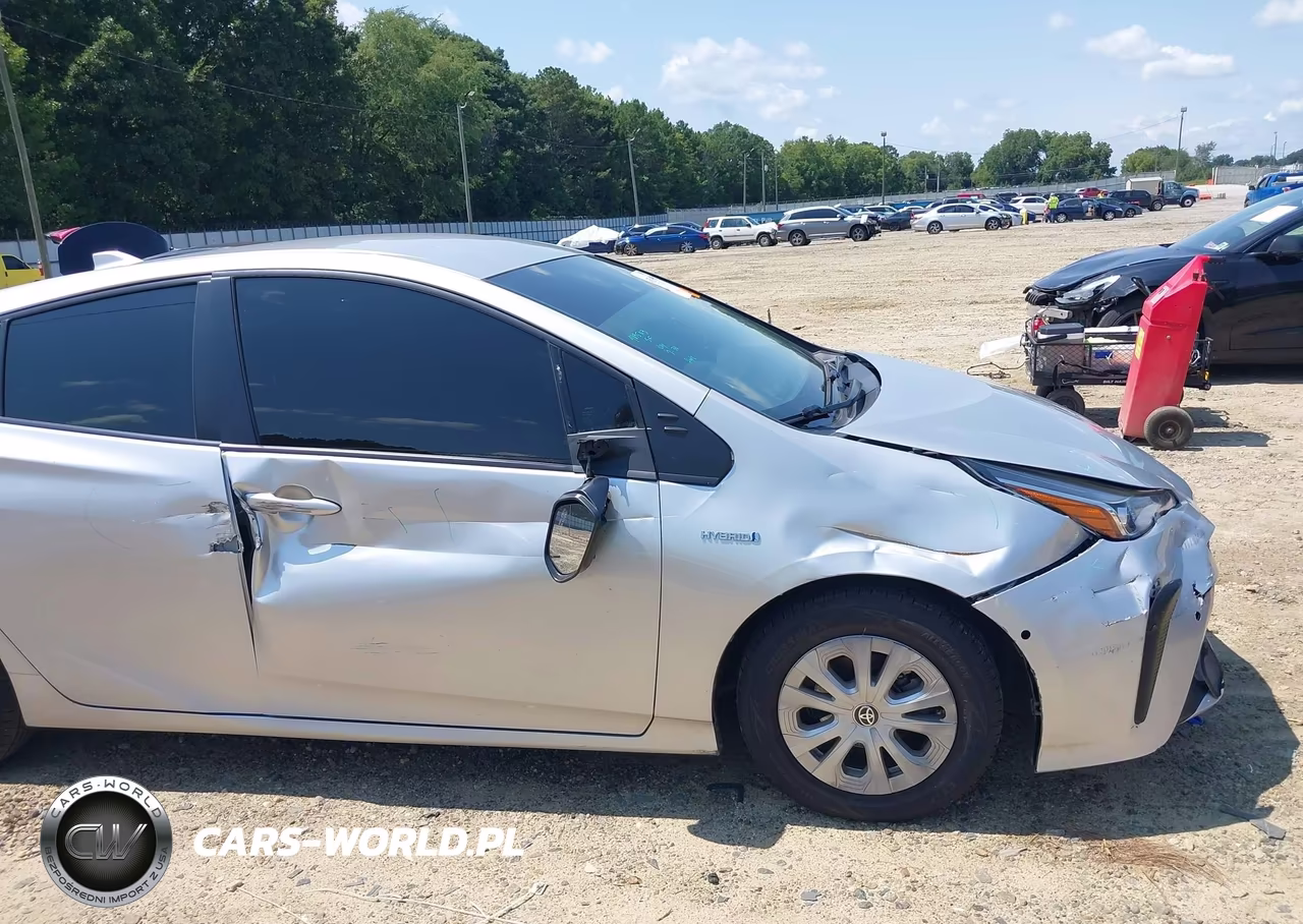 2022 Toyota Prius Le VIN:JTDKAMFU7N3159563 - 18