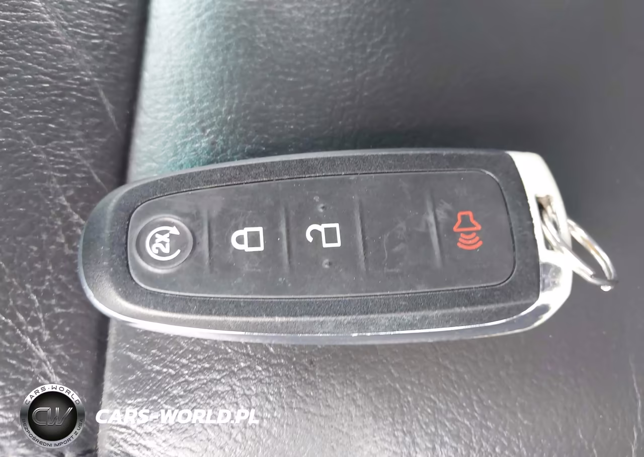 2014 Ford Explorer Limited VIN:1FM5K8F8XEGA70109 - 11