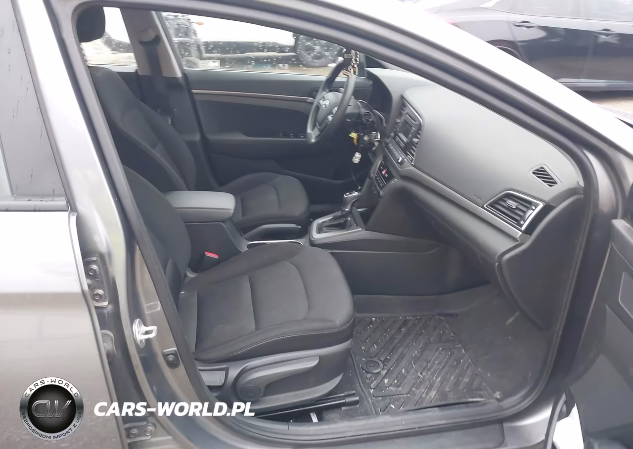 2018 Hyundai Elantra Se VIN:5NPD74LFXJH247311 - 5
