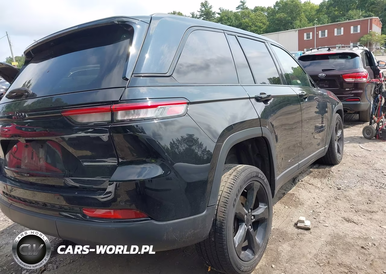 2024 Jeep Grand Cherokee Altitude X 4X4 VIN:1C4RJHAG7RC194150 - 4