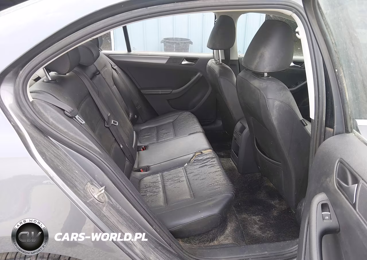 2015 Volkswagen Jetta 2.0L Tdi Se VIN:3VWLA7AJXFM301114 - 8