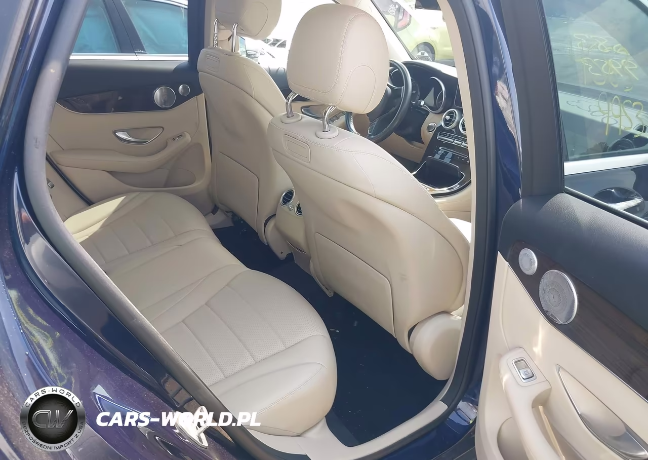 2018 Mercedes-Benz Glc 300 4Matic VIN:WDC0G4KB3JV040704 - 8