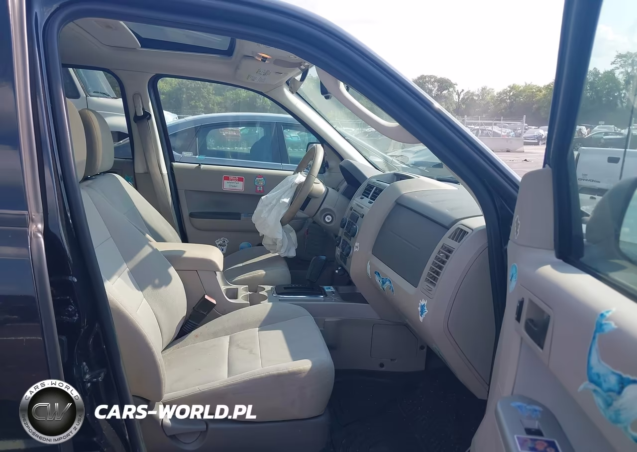 2011 Ford Escape Xlt VIN:1FMCU0D77BKA31385 - 5