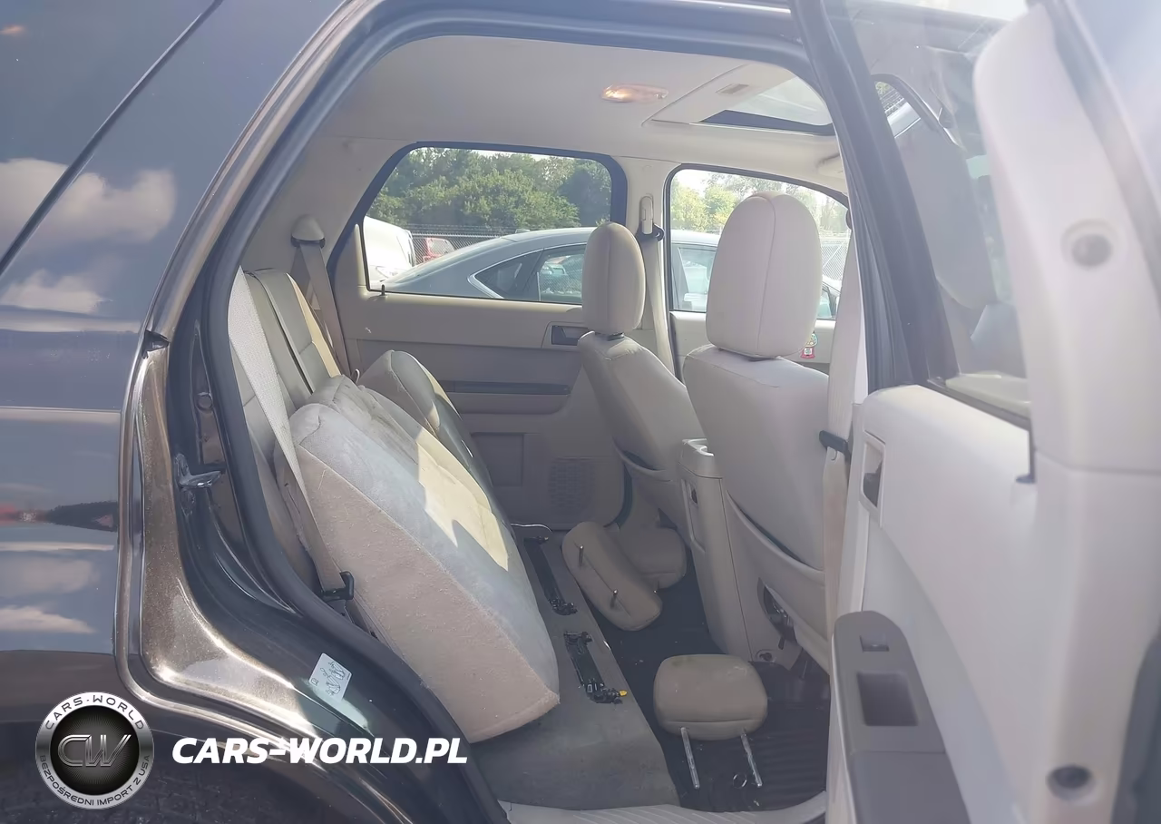 2011 Ford Escape Xlt VIN:1FMCU0D77BKA31385 - 8