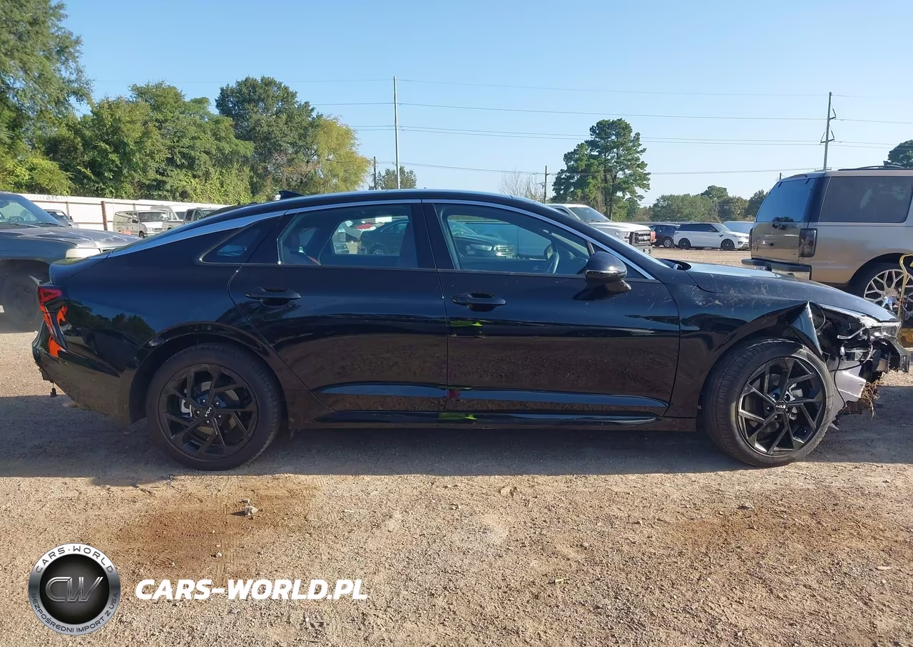 2026 Kia K5 Gt-Line Awd VIN:KNAG64J78T5475366 - 14