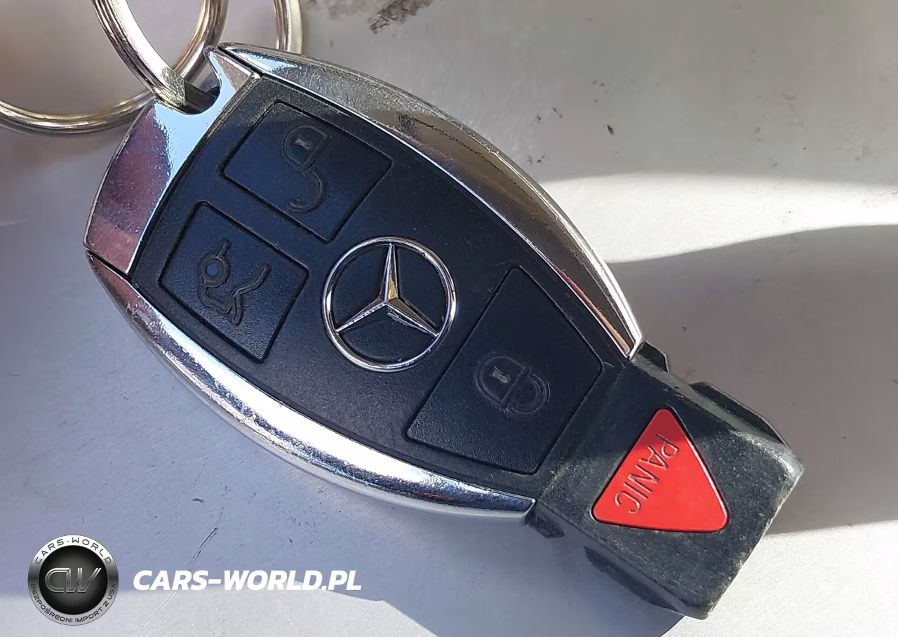 1999 Mercedes-Benz E 320 VIN:WDBJF65H4XA835090 - 11