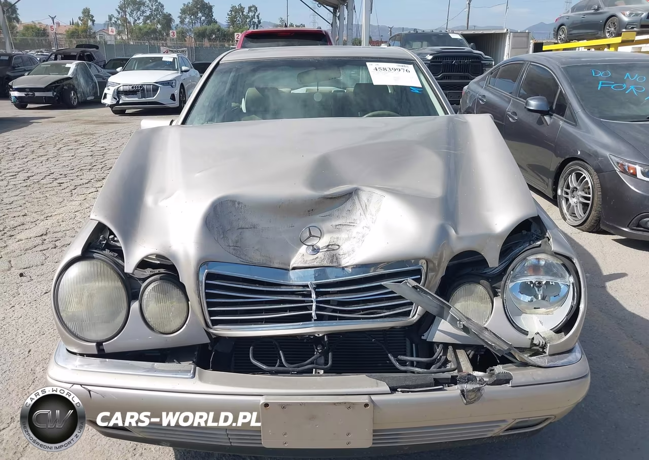 1999 Mercedes-Benz E 320 VIN:WDBJF65H4XA835090 - 6
