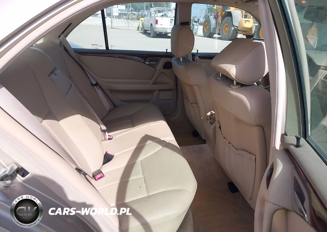 1999 Mercedes-Benz E 320 VIN:WDBJF65H4XA835090 - 8