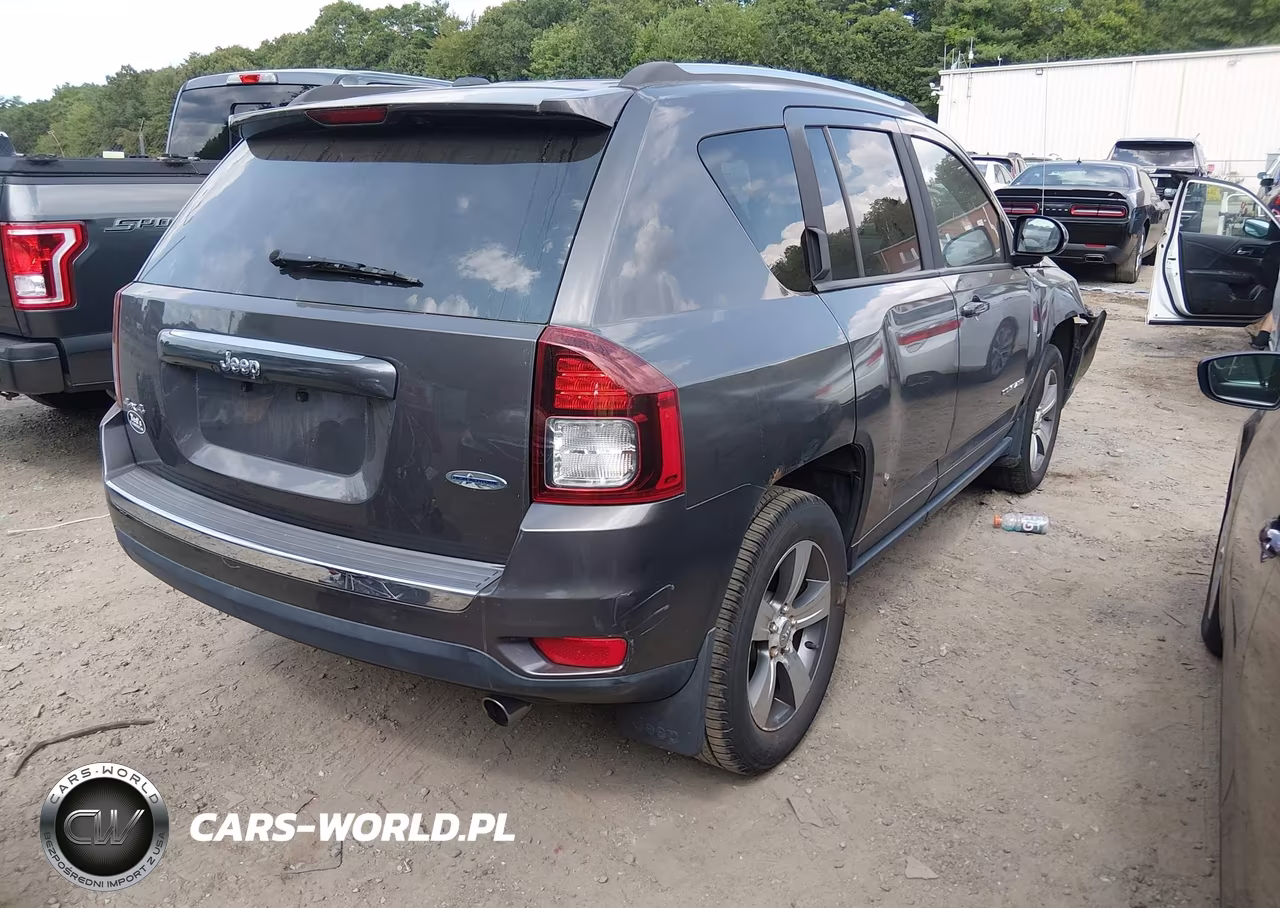 2016 Jeep Compass High Altitude Edition VIN:1C4NJDEB4GD697051 - 4