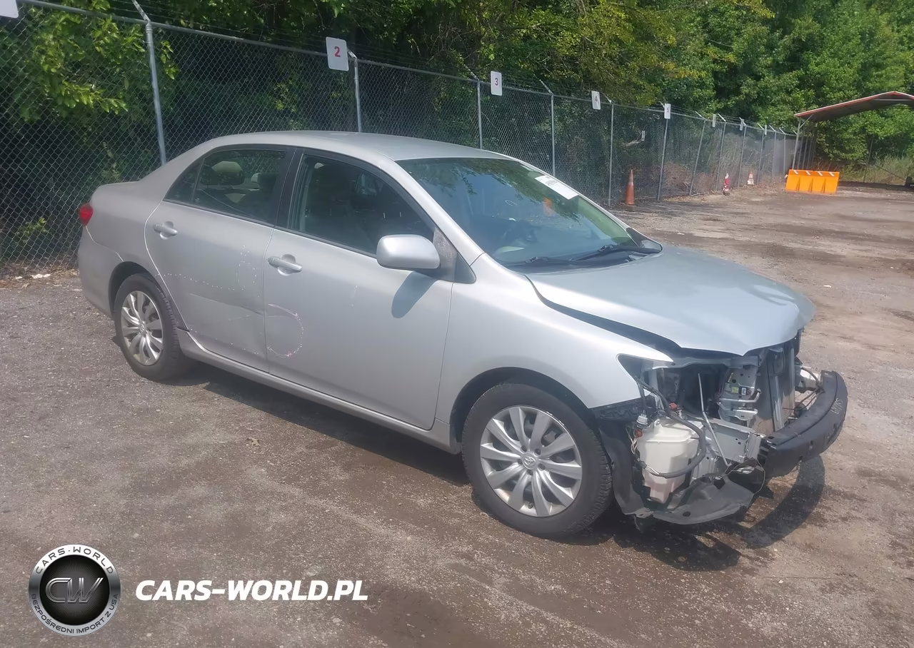2012 Toyota Corolla Le – zdjęcie 1 z 15