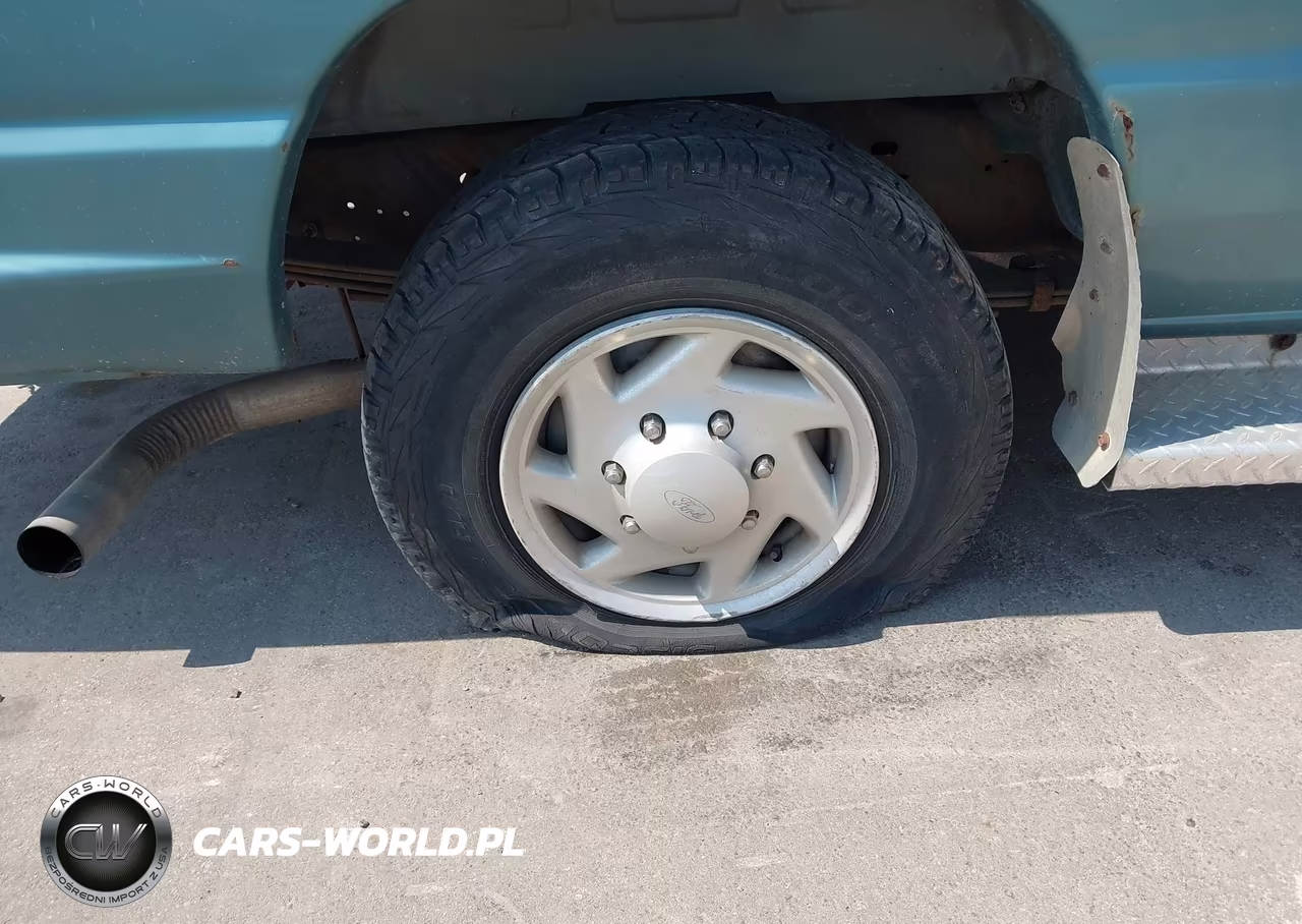 1998 Ford Super Club Wagon Xl-Xlt VIN:1FBSS31S0WHB00294 - 12