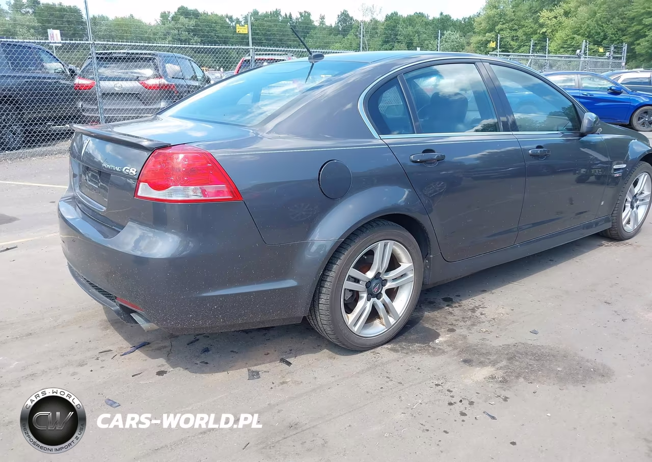 2009 Pontiac G8 VIN:6G2ER57739L156077 - 4