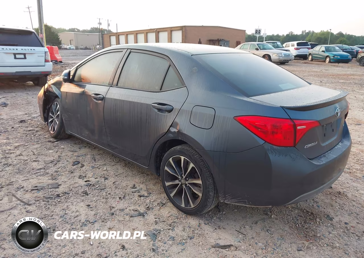 2017 Toyota Corolla Se VIN:5YFBURHE5HP595480 - 3