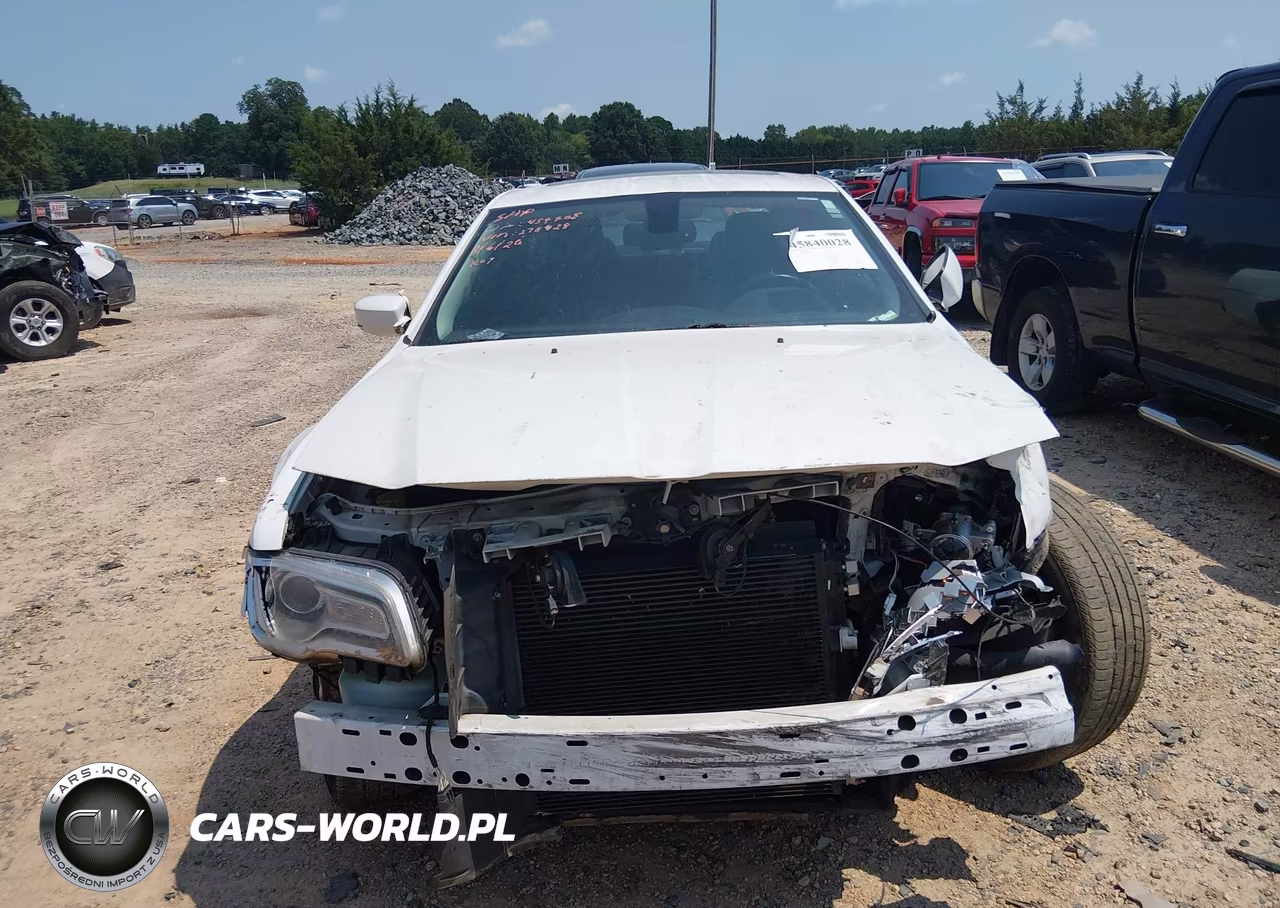 2016 Chrysler 300 Anniversary Edition VIN:2C3CCARG5GH278428 - 12