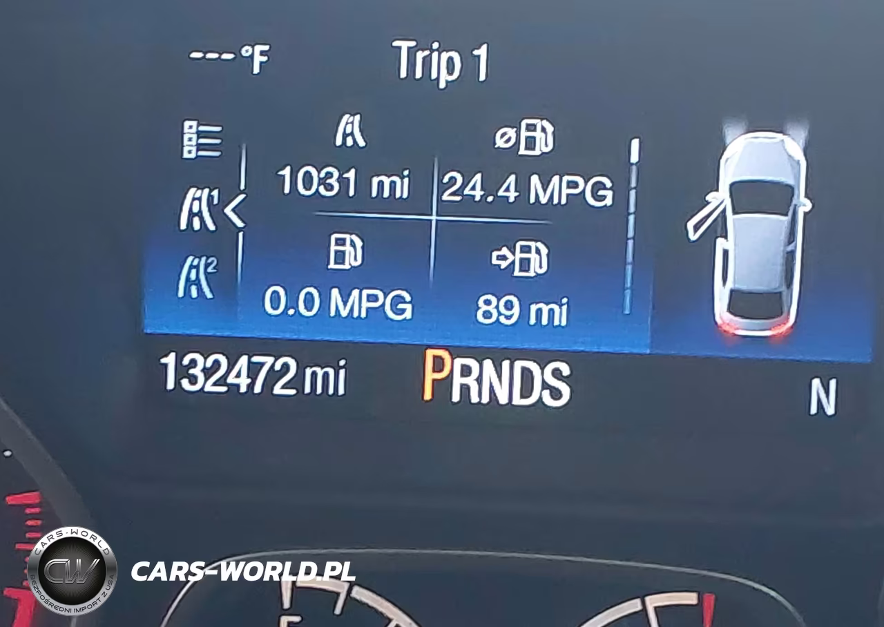 2017 Ford Escape S VIN:1FMCU0F7XHUB25495 - 16