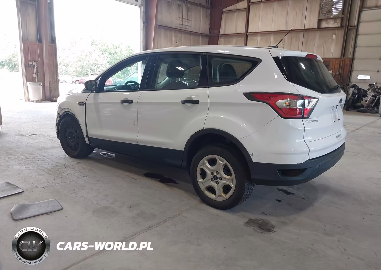 2017 Ford Escape S VIN:1FMCU0F7XHUB25495 - 3