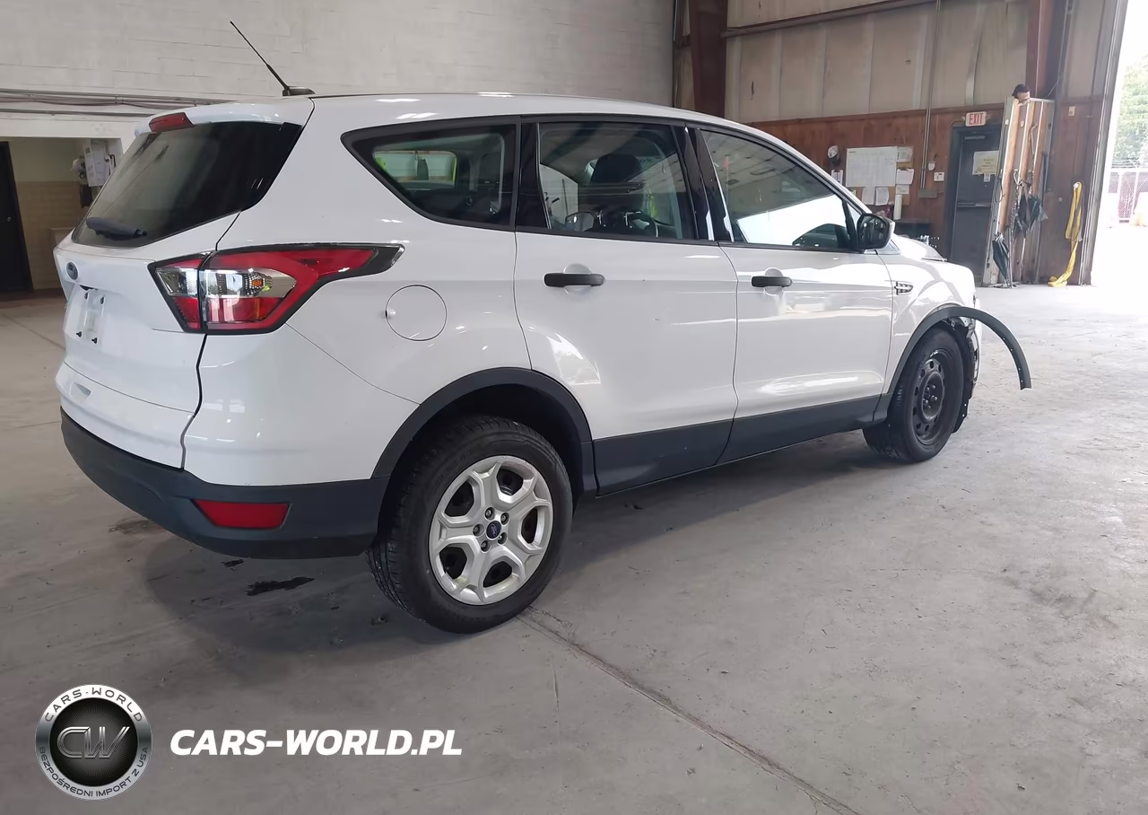 2017 Ford Escape S VIN:1FMCU0F7XHUB25495 - 4