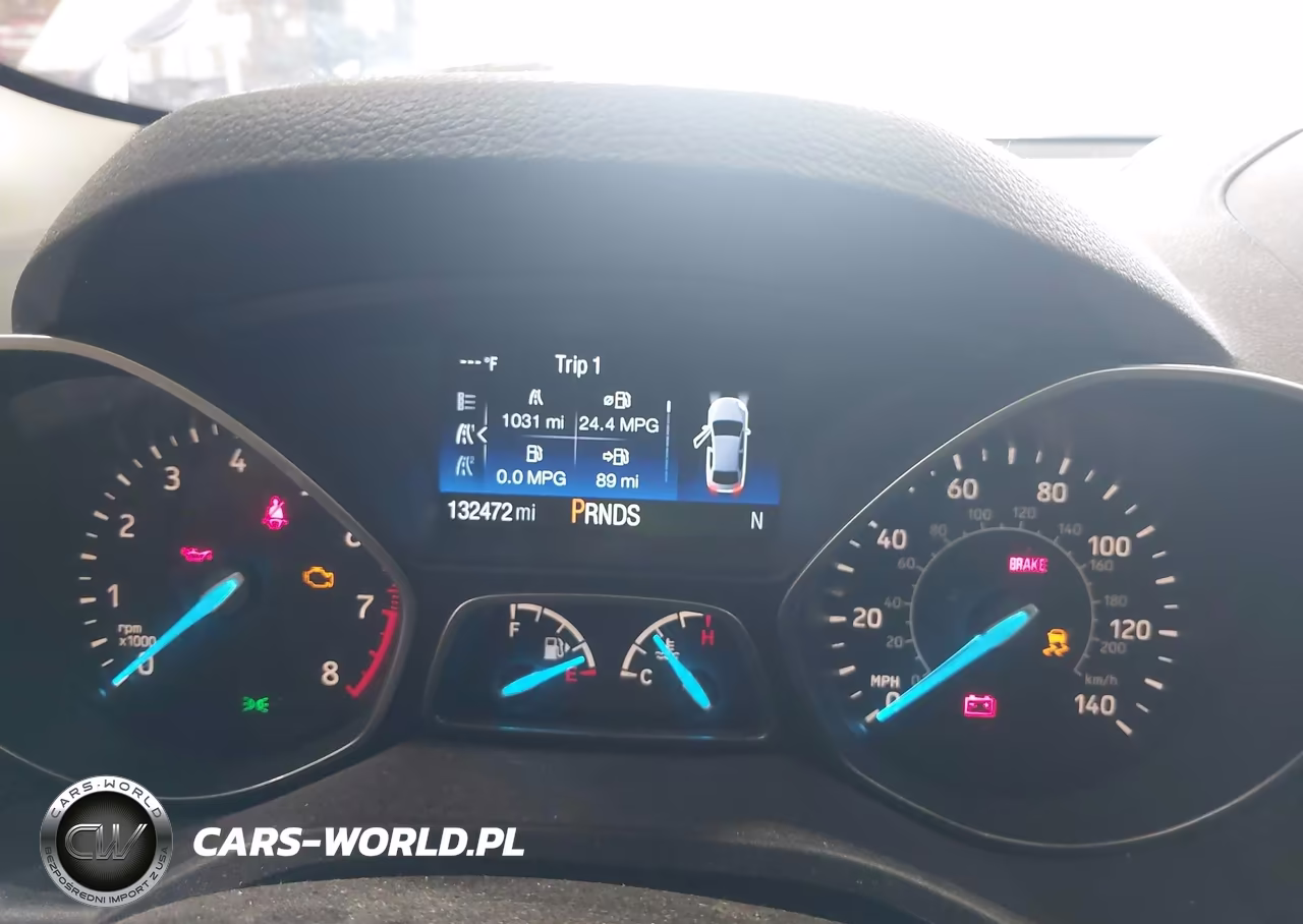 2017 Ford Escape S VIN:1FMCU0F7XHUB25495 - 7