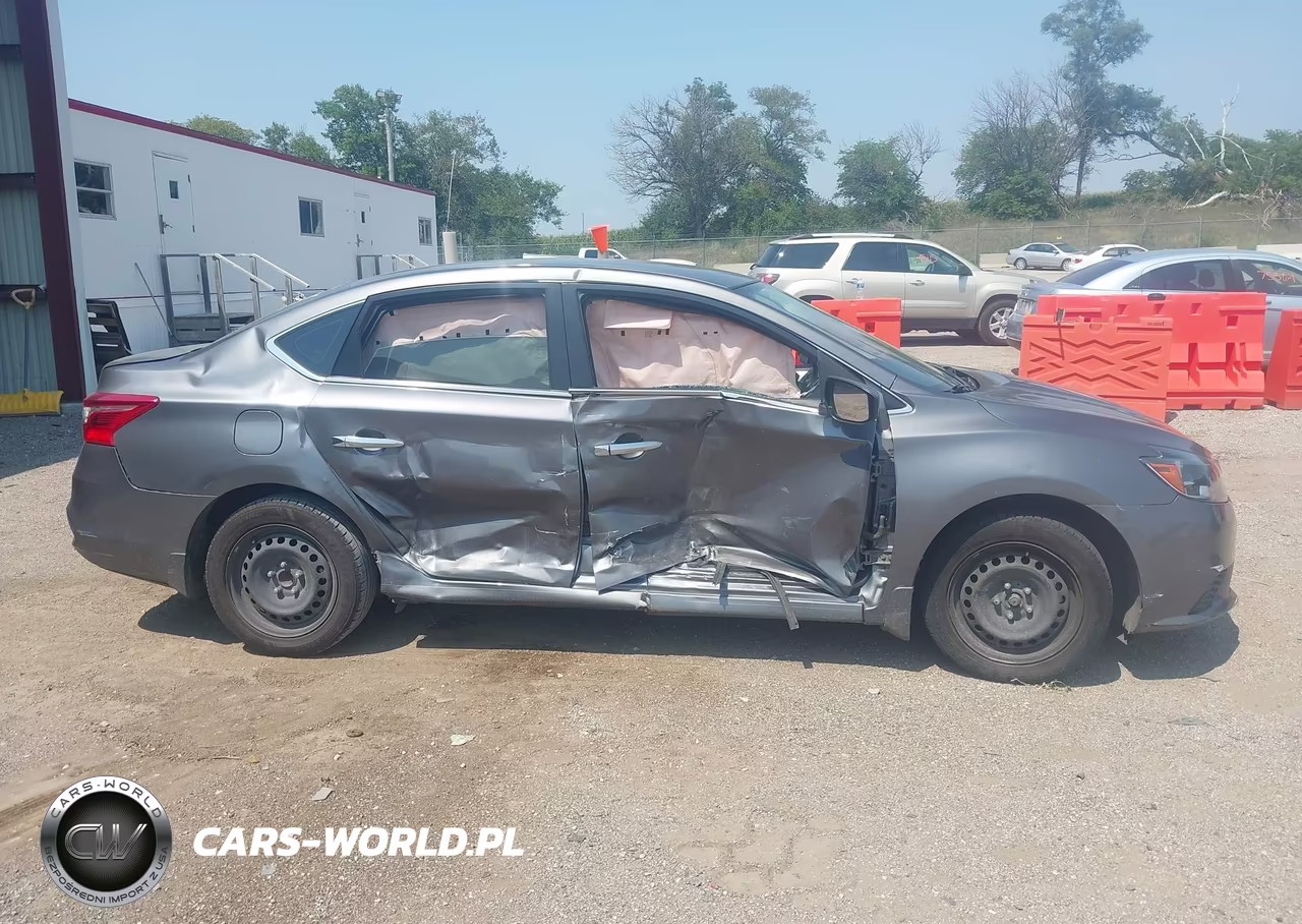 2019 Nissan Sentra S VIN:3N1AB7AP2KY425654 - 13