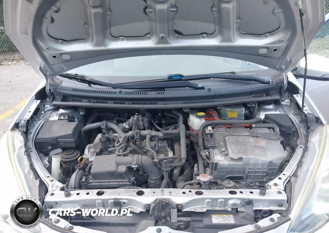 2016 Toyota Prius C One VIN:JTDKDTB36G1127085 - 10