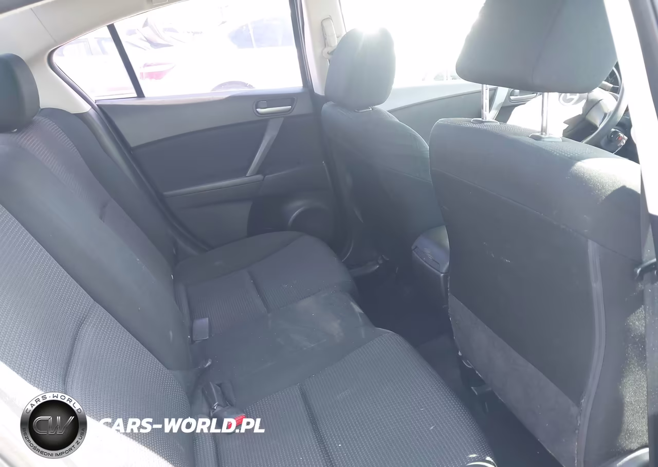 2012 Mazda Mazda3 I Sport VIN:JM1BL1UG1C1529386 - 8