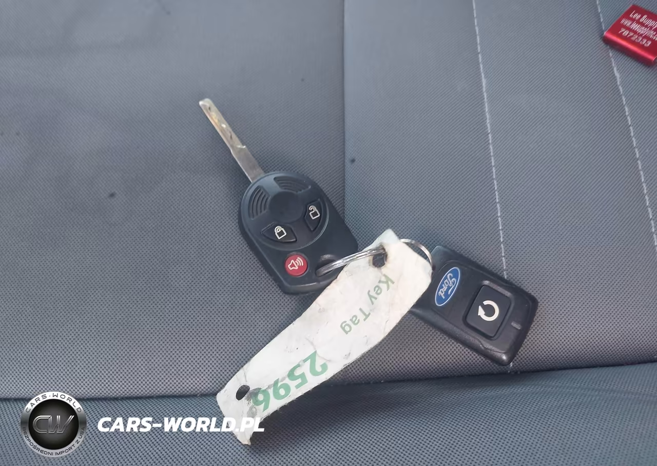 2018 Ford Escape S VIN:1FMCU0F7XJUA34829 - 11