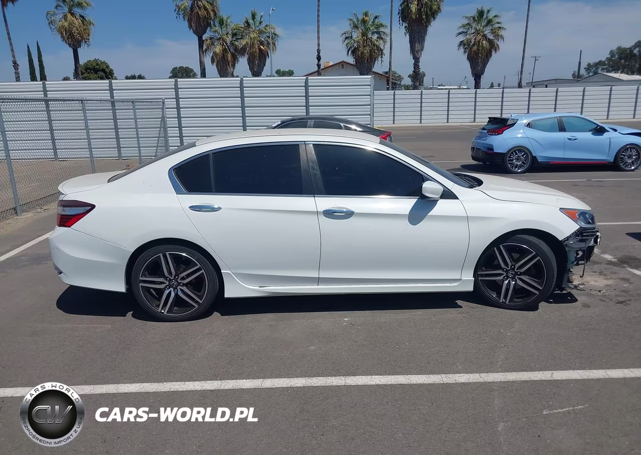 2016 Honda Accord Sport VIN:1HGCR2F59GA229882 - 14