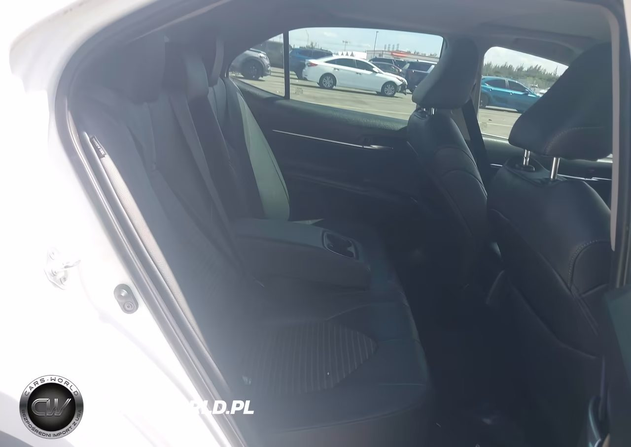 2019 Toyota Camry Se VIN:4T1B11HK4KU853266 - 8