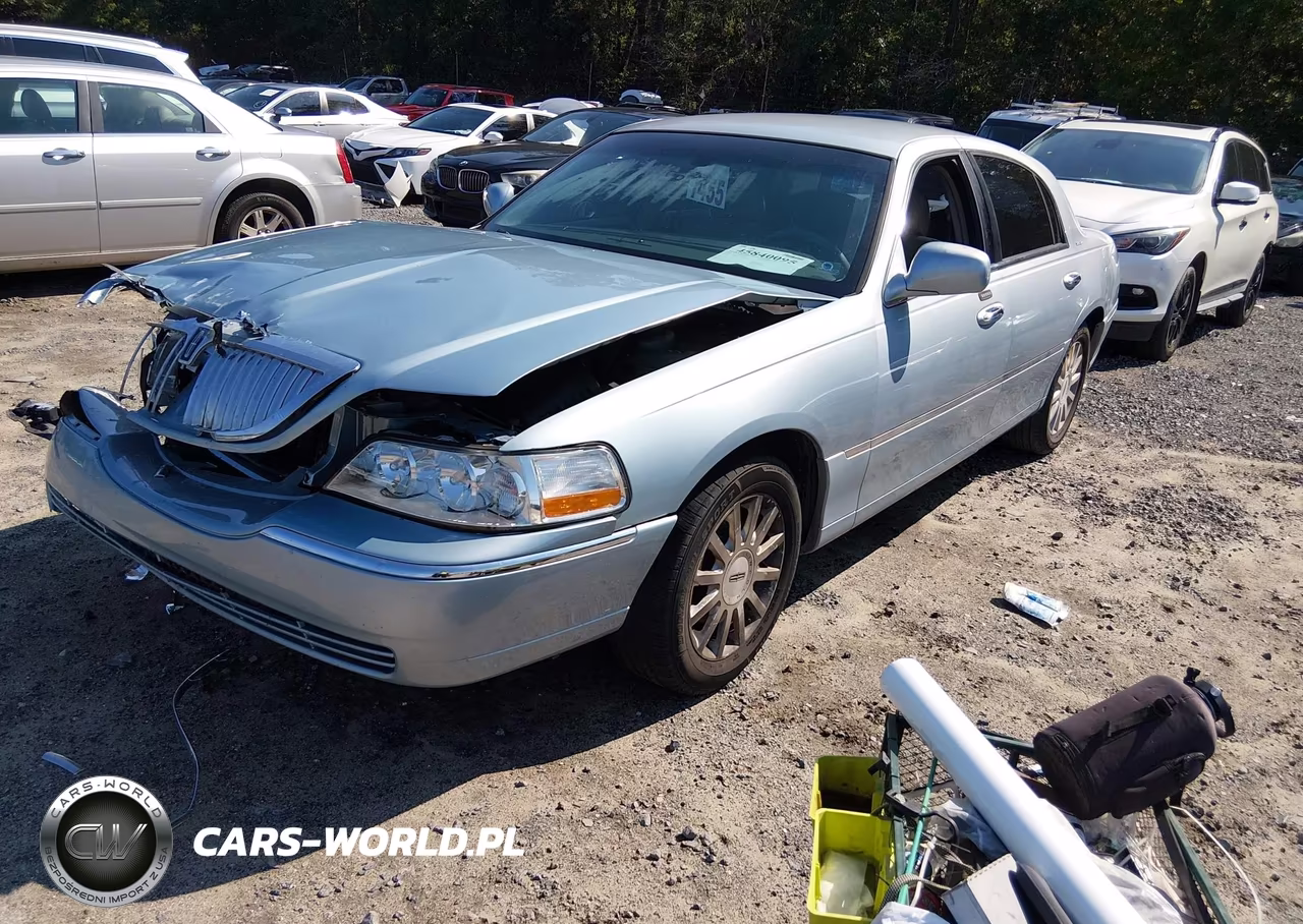 2007 Lincoln Town Car Signature VIN:1LNHM81V27Y604446 - 2