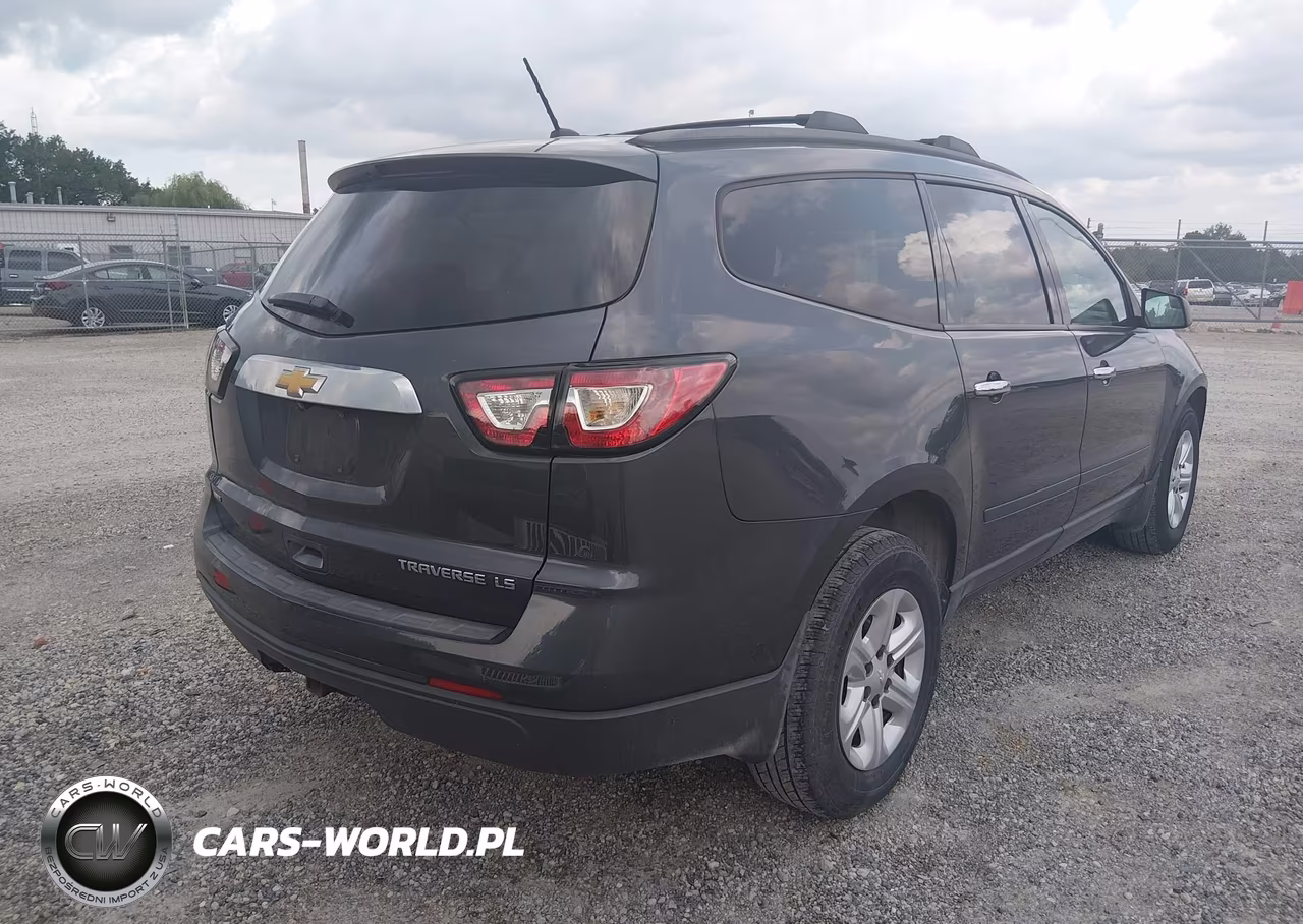 2013 Chevrolet Traverse Ls VIN:1GNKVFKD4DJ266254 - 4
