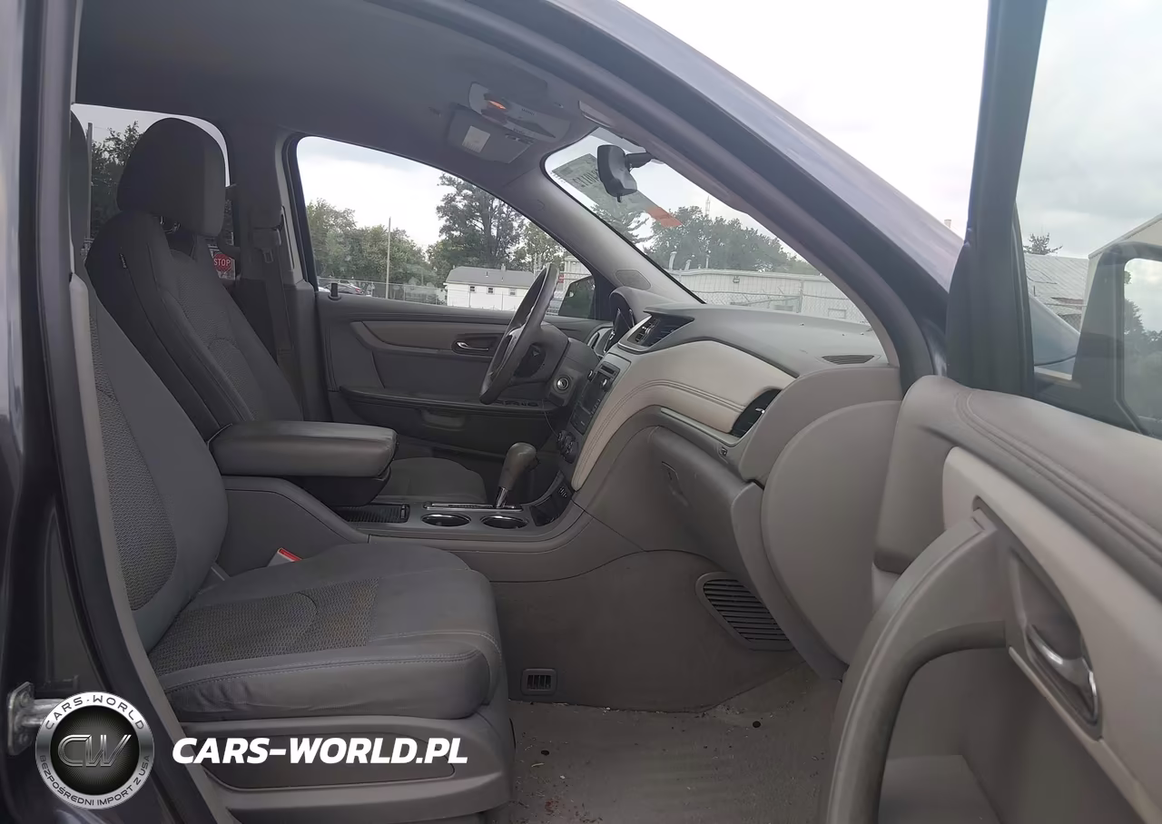 2013 Chevrolet Traverse Ls VIN:1GNKVFKD4DJ266254 - 5