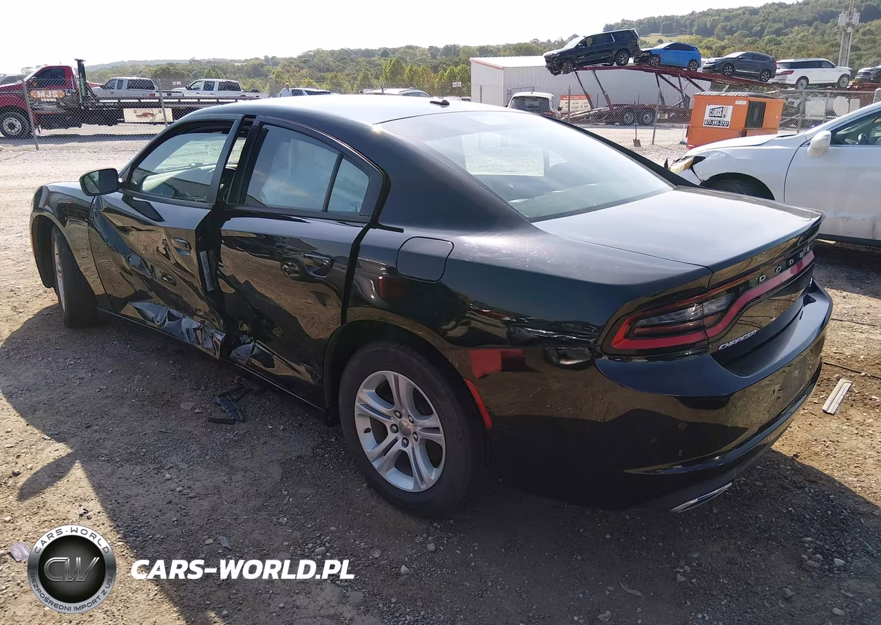 2018 Dodge Charger Sxt Rwd VIN:2C3CDXBG4JH139697 - 3
