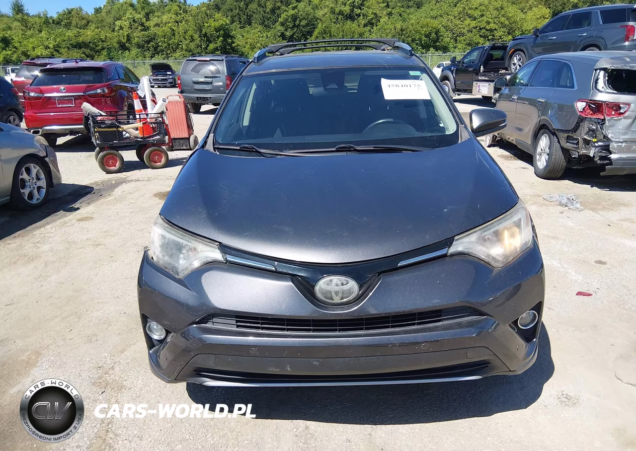 2017 Toyota Rav4 Xle VIN:JTMWFREV8HJ132625 - 12