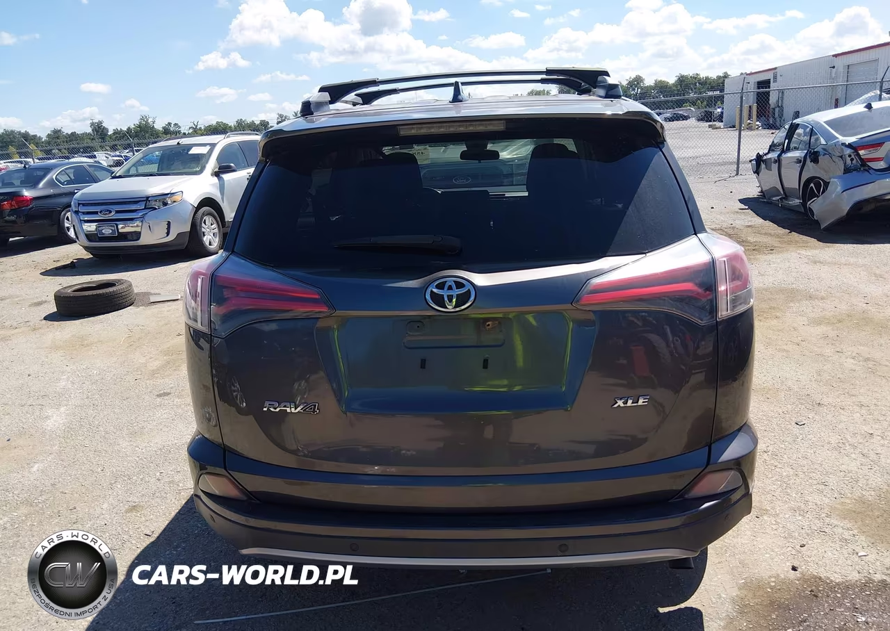 2017 Toyota Rav4 Xle VIN:JTMWFREV8HJ132625 - 16
