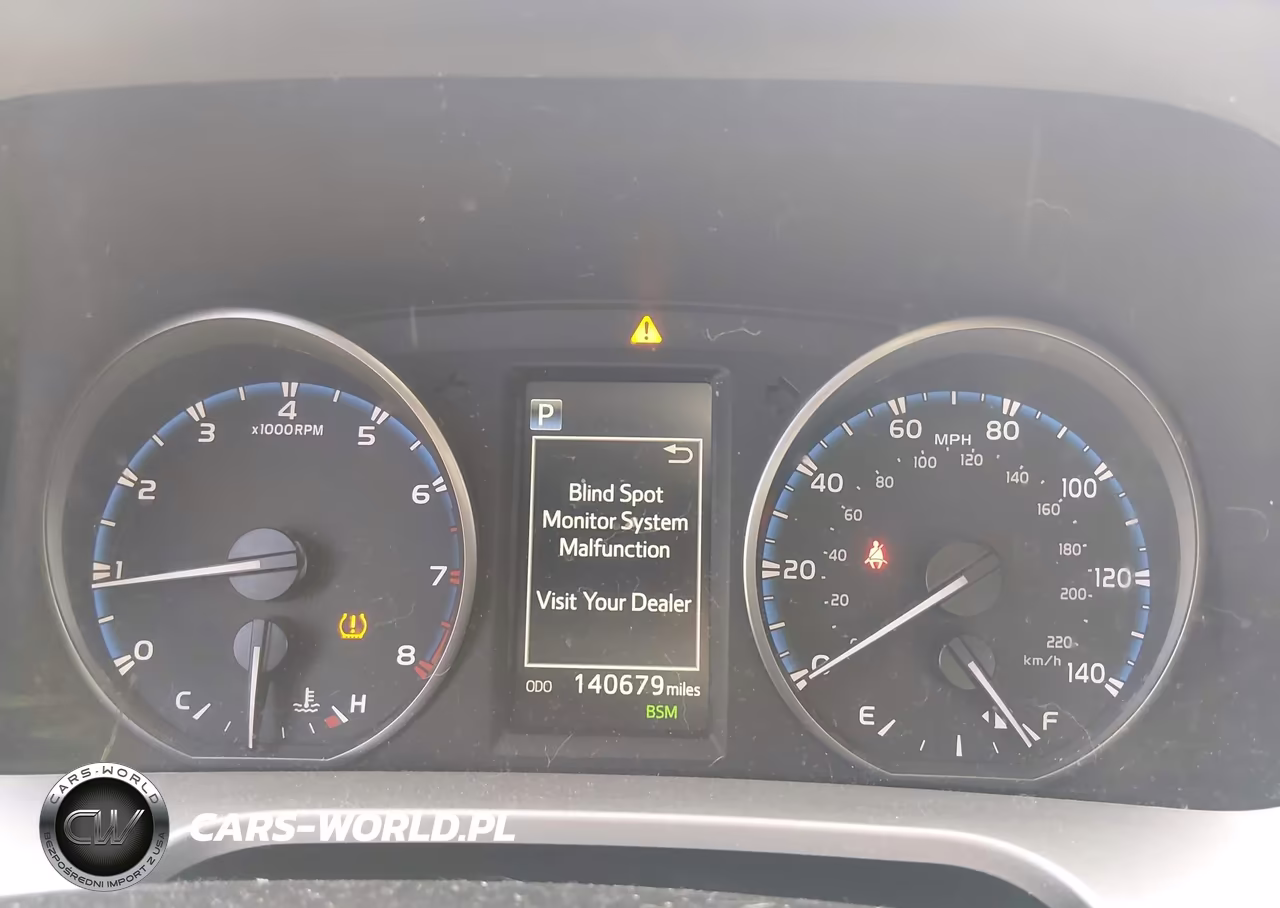 2017 Toyota Rav4 Xle VIN:JTMWFREV8HJ132625 - 7