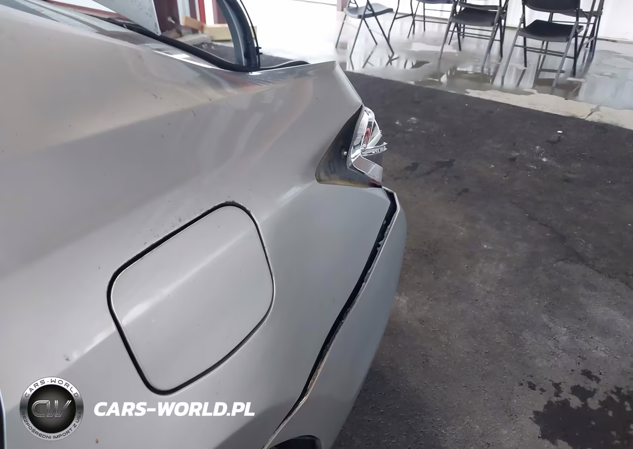 2015 Toyota Corolla Le VIN:2T1BURHE7FC320948 - 17