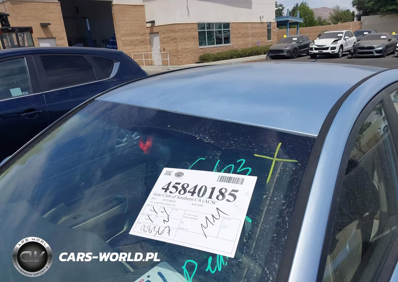 2011 Hyundai Accent Gls VIN:KMHCN4AC2BU621360 - 13