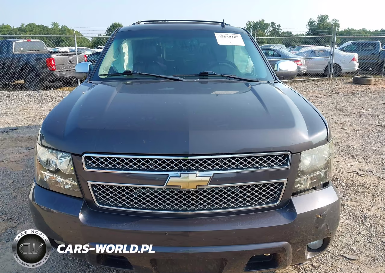 2010 Chevrolet Tahoe Ltz VIN:1GNUKCE06AR111503 - 12