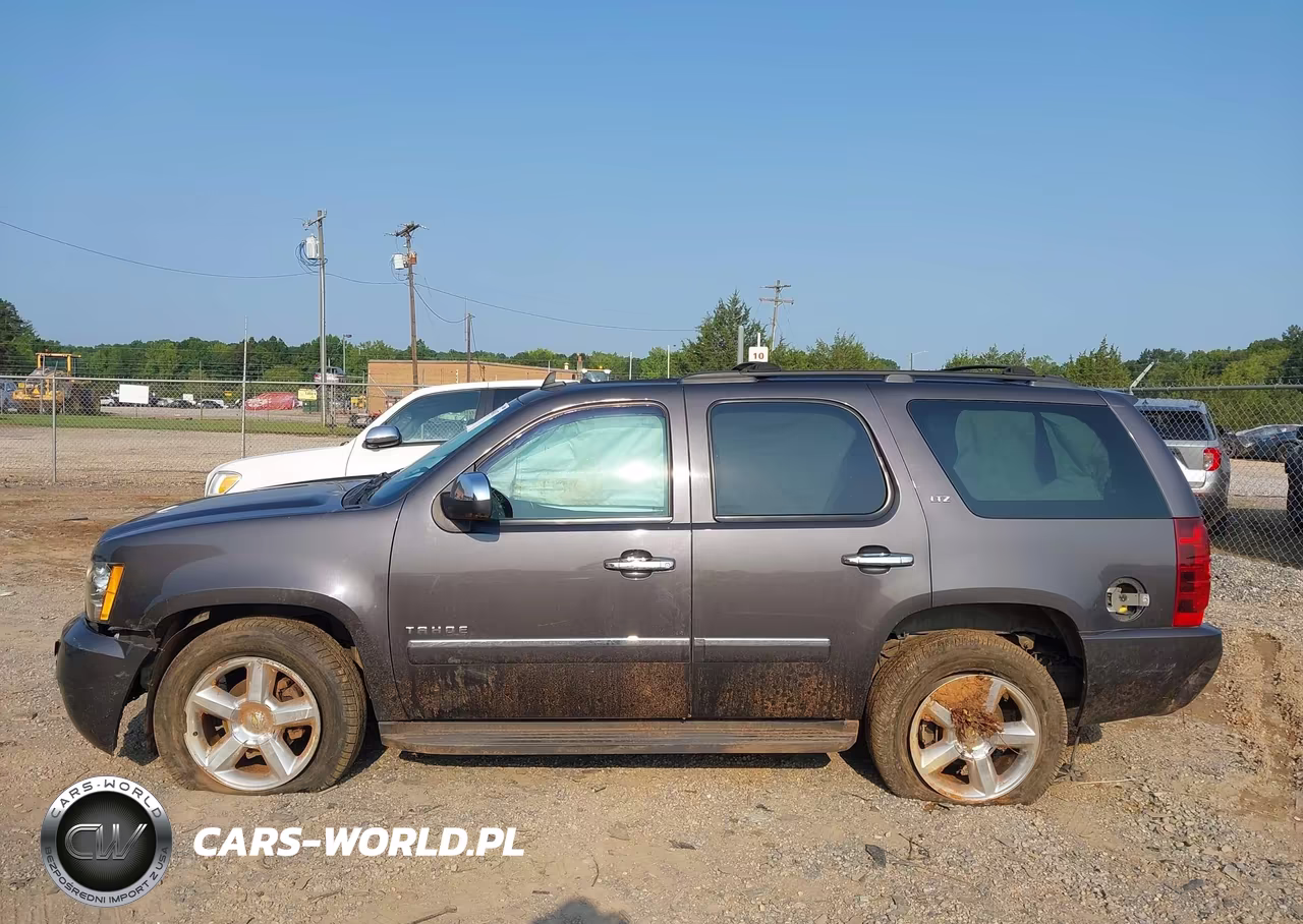 2010 Chevrolet Tahoe Ltz VIN:1GNUKCE06AR111503 - 14
