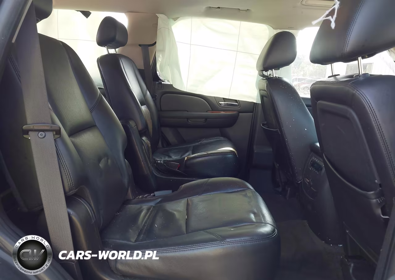 2010 Chevrolet Tahoe Ltz VIN:1GNUKCE06AR111503 - 8