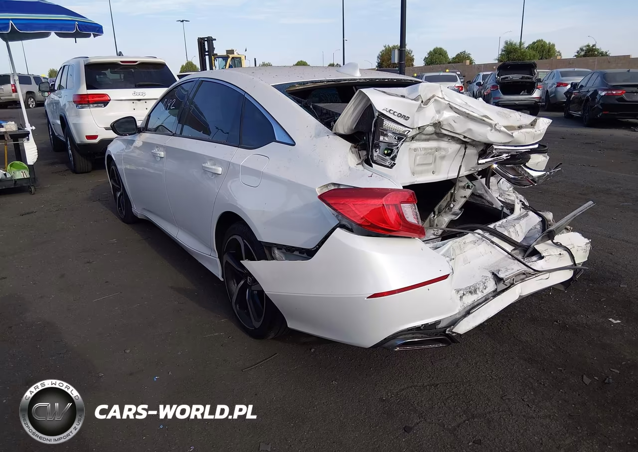2018 Honda Accord Sport VIN:1HGCV1F34JA235990 - 3