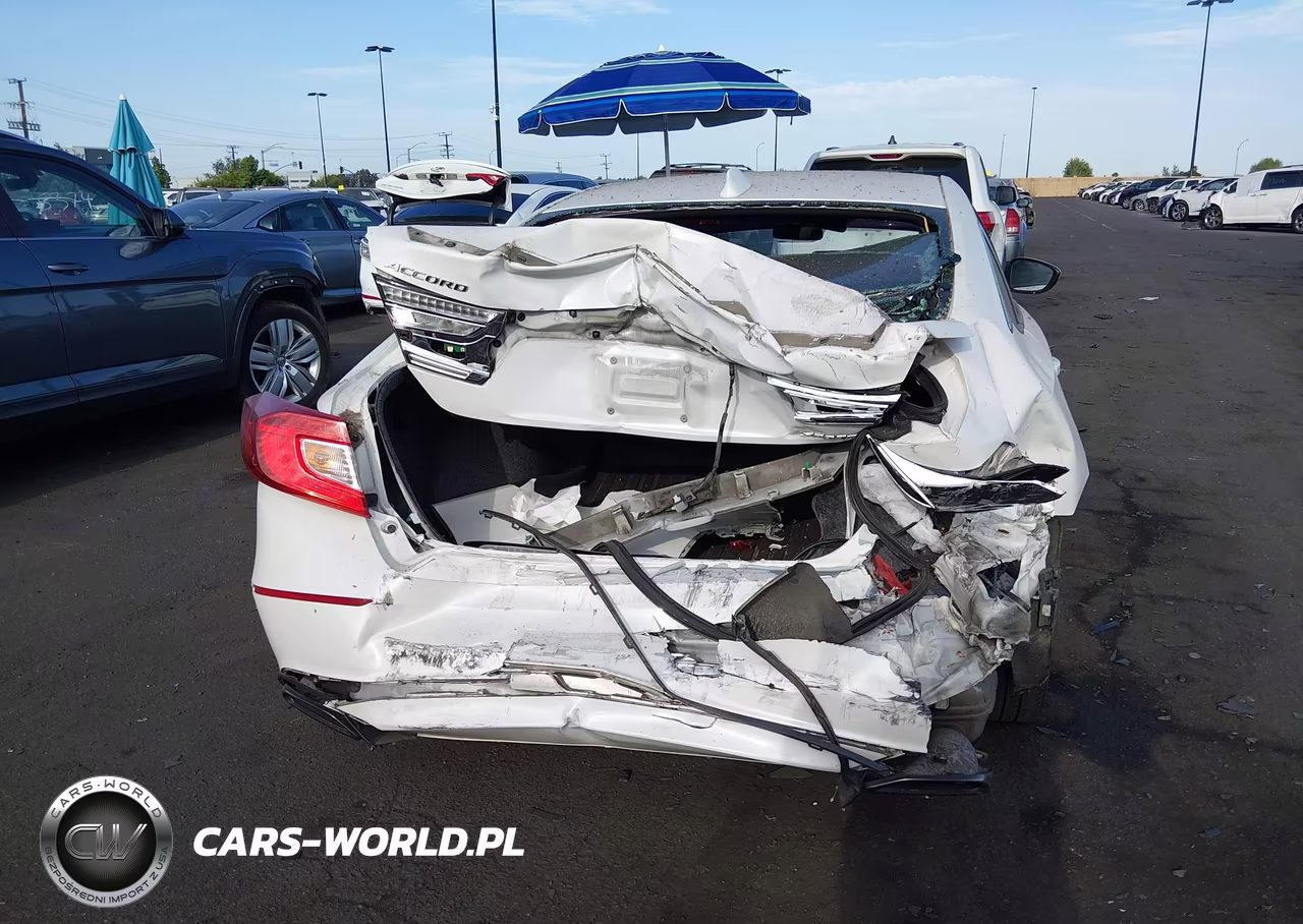 2018 Honda Accord Sport VIN:1HGCV1F34JA235990 - 6