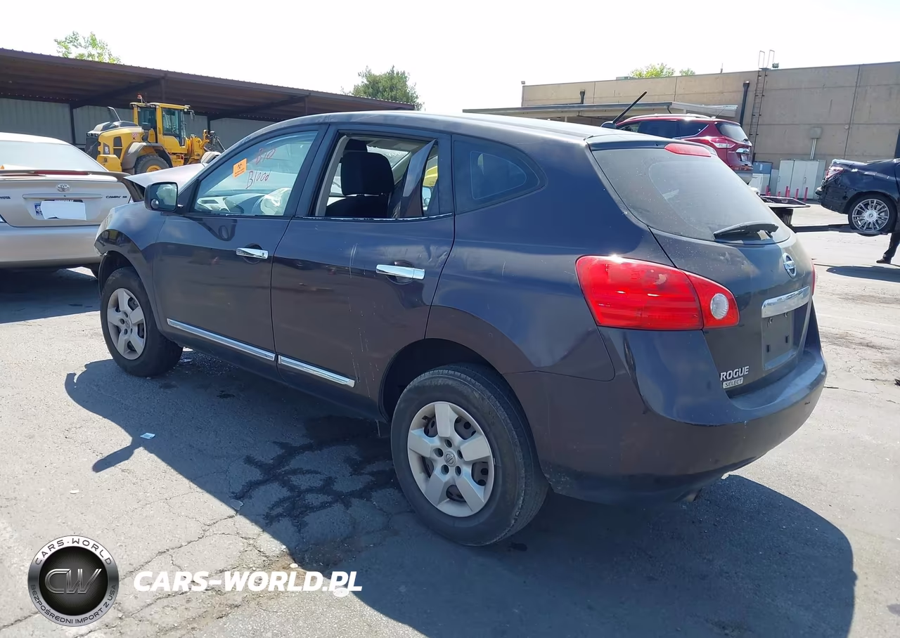 2014 Nissan Rogue Select S VIN:JN8AS5MT3EW606675 - 3