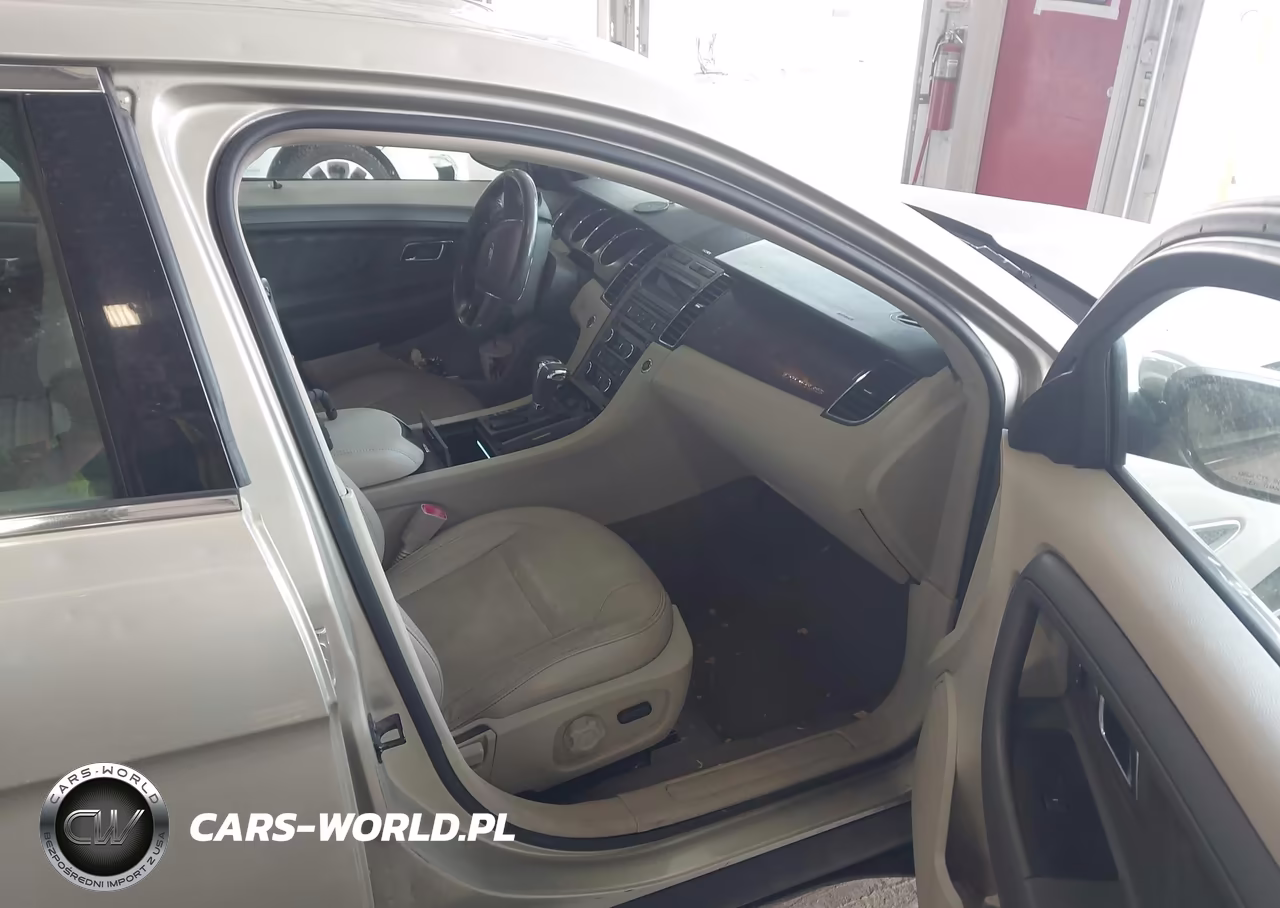 2011 Ford Taurus Sel VIN:1FAHP2HW6BG119156 - 5