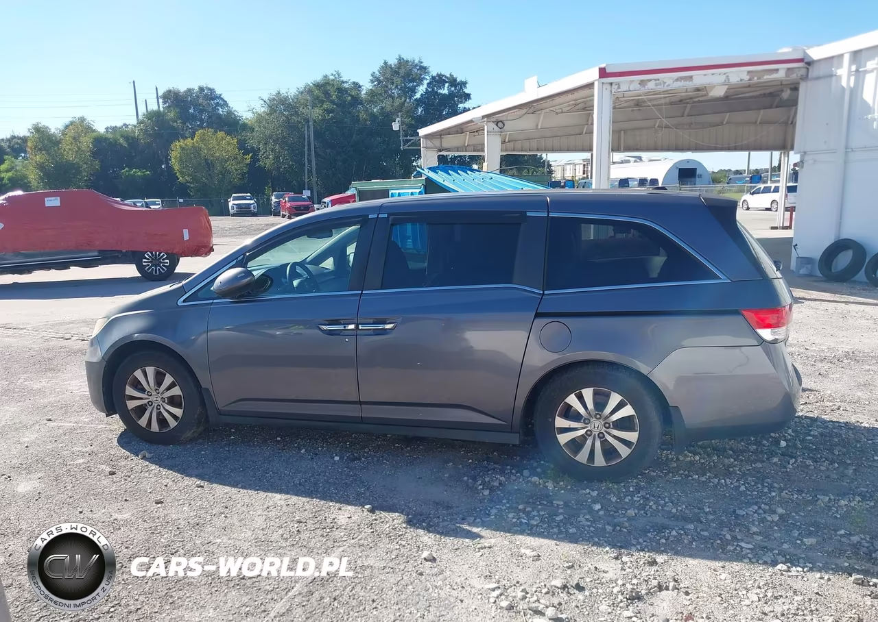 2015 Honda Odyssey Ex-L VIN:5FNRL5H67FB061652 - 13